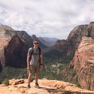 Meet your Posher, Garrett